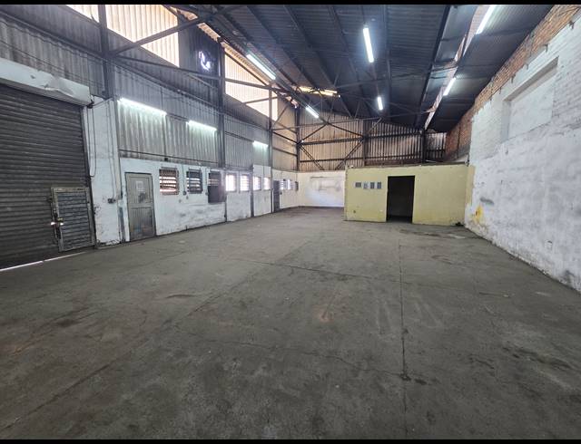 1,000M² WAREHOUSE TO LET IN BENONI SOUTH